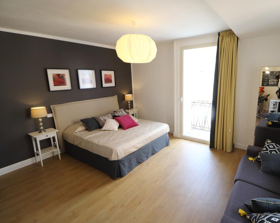 Toledo Boutique Studio Apartments نابولي المظهر الخارجي الصورة